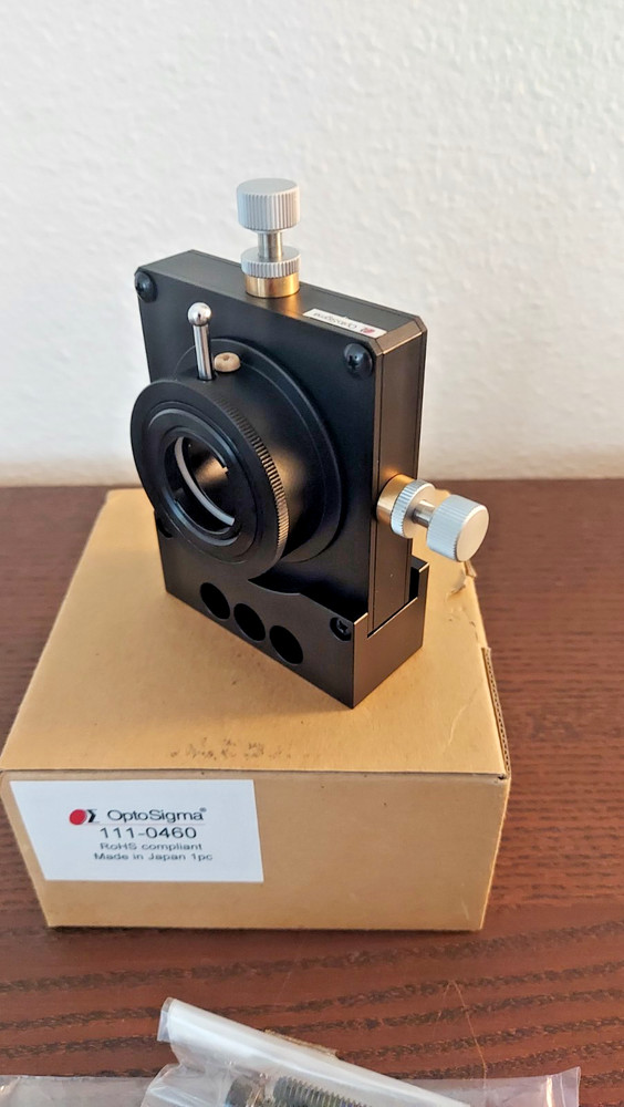 Optosigma 111-0460 3-axis lens holder NOS opened box