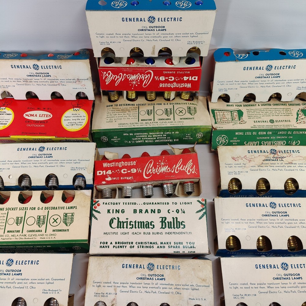 Vtg Lot 100 C-9 1/2 Replacement Light Bulbs Multi Color Untested