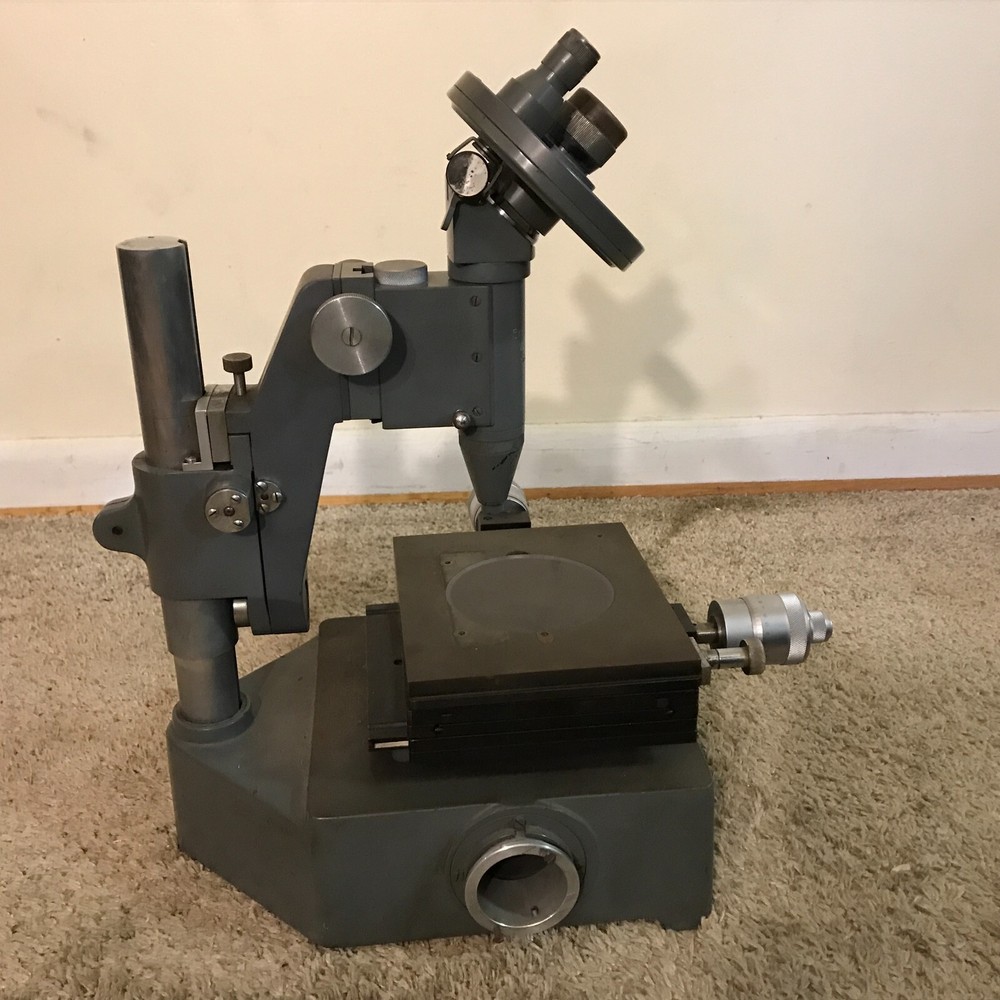 Vintage Ernst Leitz Wetzlar Toolmaker's Microscope