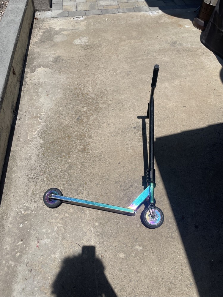 North Scooters Switchblade Trick Scooter