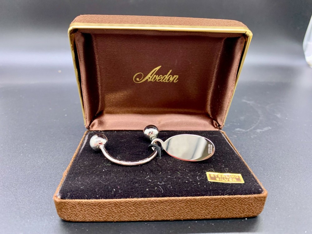 VINTAGE STERLING SILVER KEY RING AVEDON SIGNED ORIGINAL BOX NEW