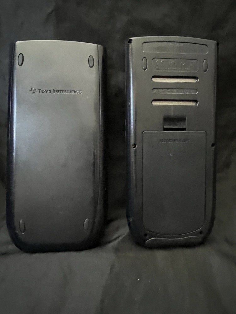 Texas Instruments TI-84 Plus Graphing Calculator Black - Tested & Working.