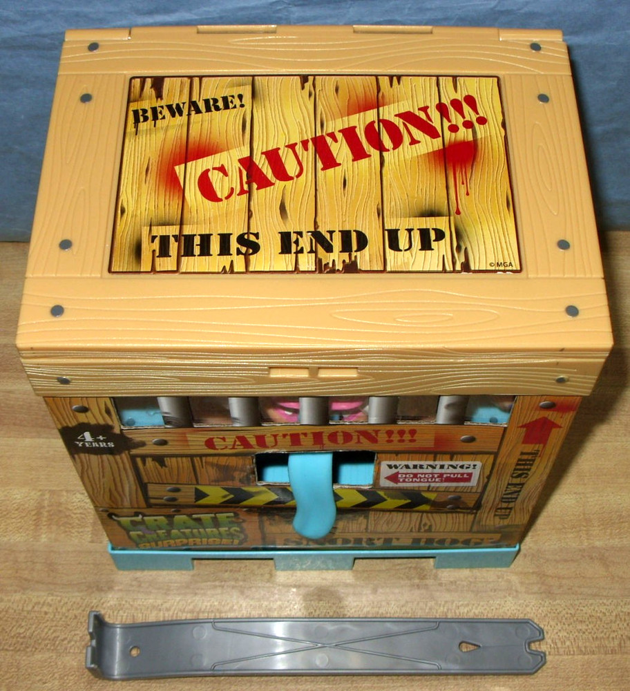 CRATE CREATURES SURPRISE WITH CRATE AND CROWBAR, WORKING