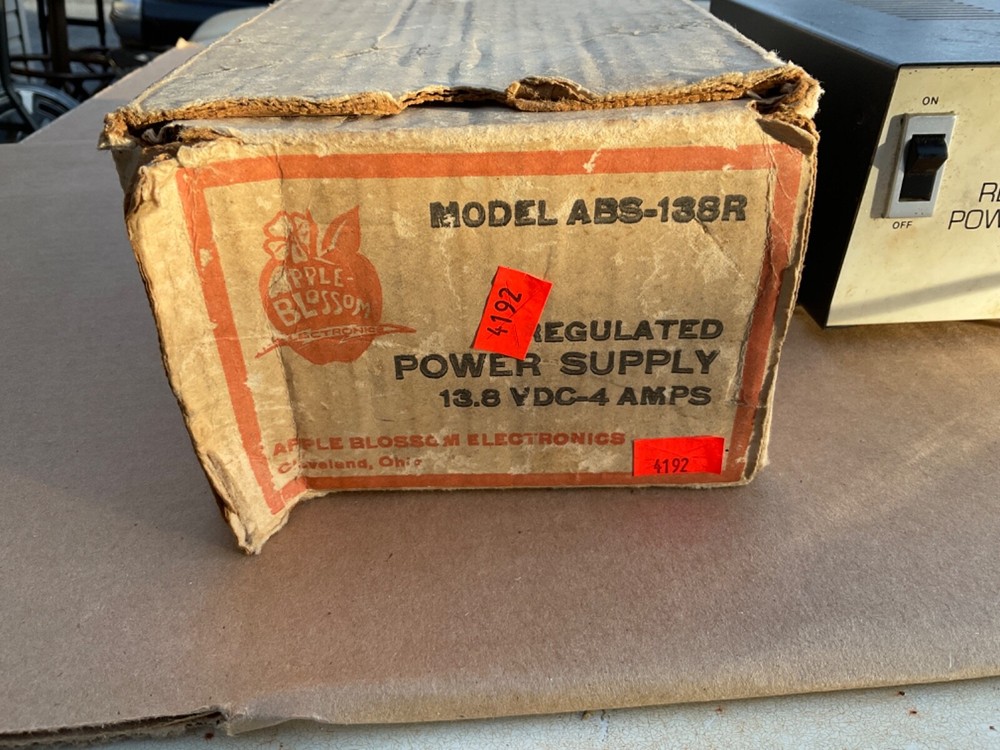 Apple Blossom Electronics Power Supply, 13.8 VDC-4 Amp