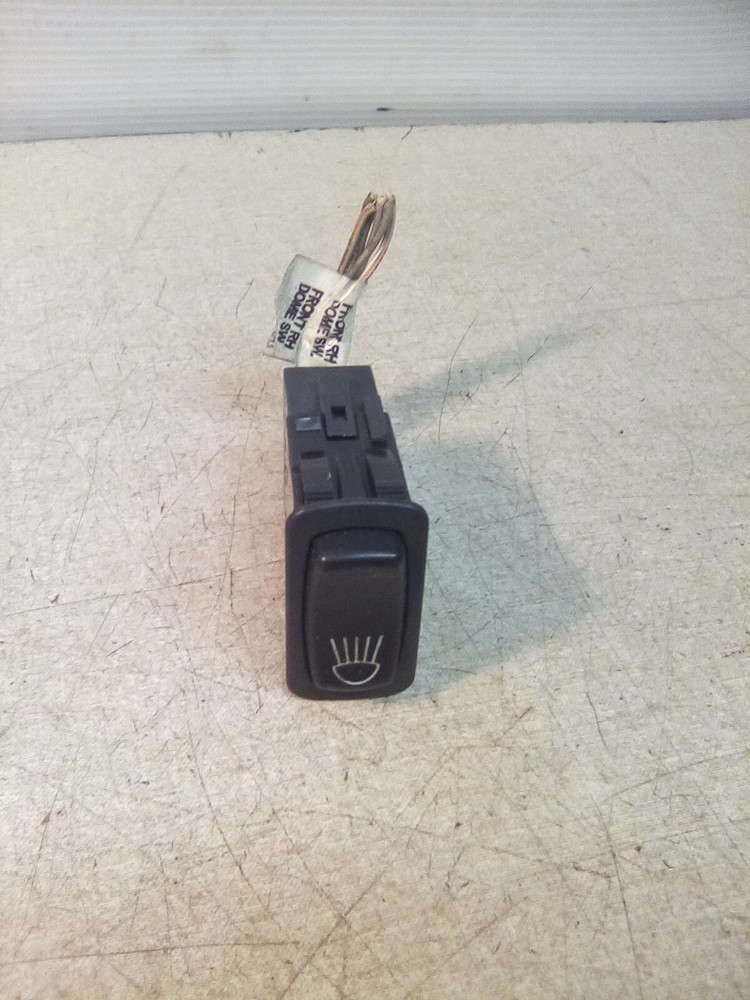 Mack 1MR4341AM31 Headlight Switch W/ Connector