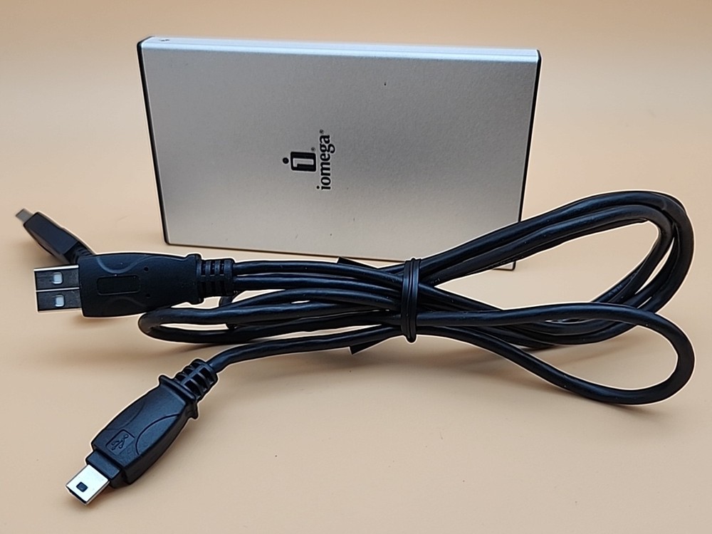 iomega 111 GB USB external hard drive Model LPHD120-U Tested Works NTFS