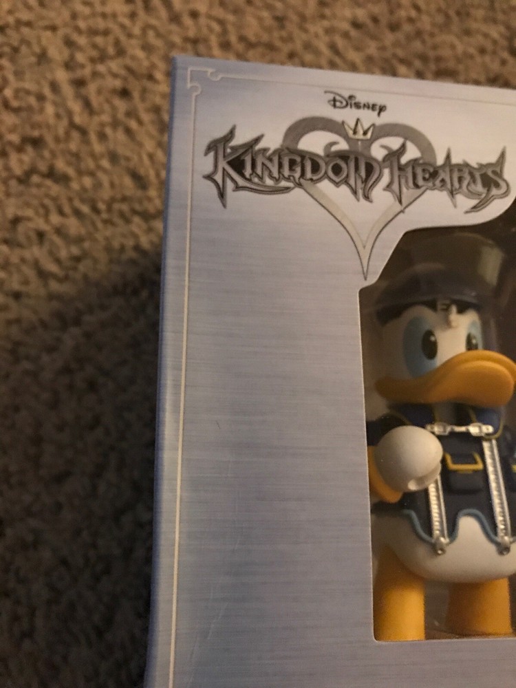 KINGDOM HEARTS-DONALD DUCK VINIMATES BENDS ON BOX