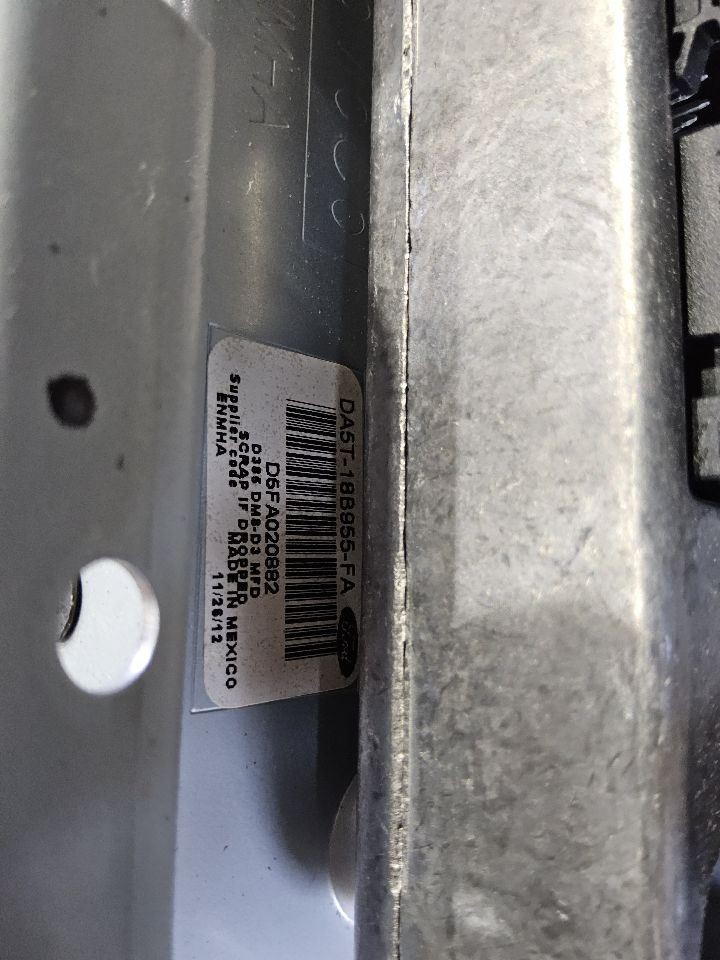 2013-2015 Lincoln MKS Center Dash Mounted Display Screen