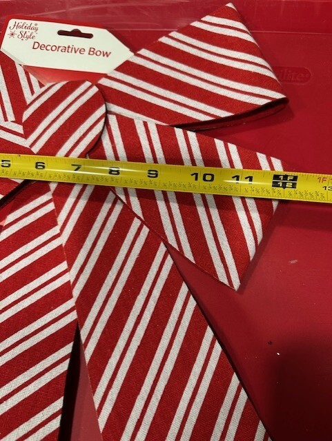 Holiday Style Large 16" Tree Box Wreath Stripe Bow Plastic Explanders Christmas