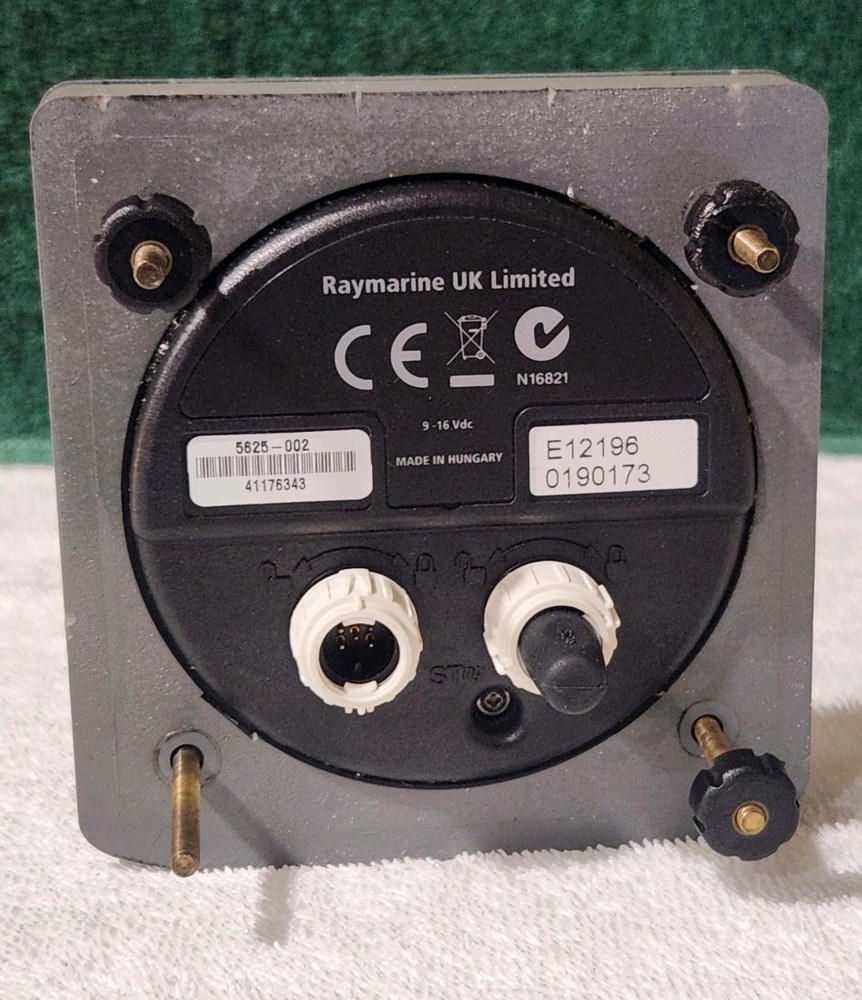 Raymarine ST70 Auto Pilot Controller Display Unit! SeaTalk NG E12196