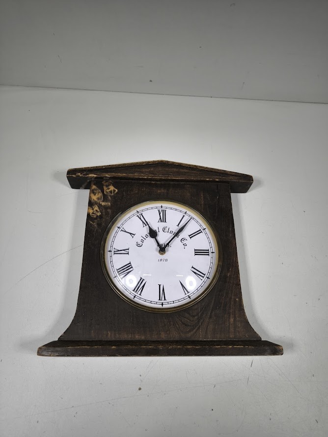 Colonial Clock Co. Wall Clock - Used, Working, Vintage Decor