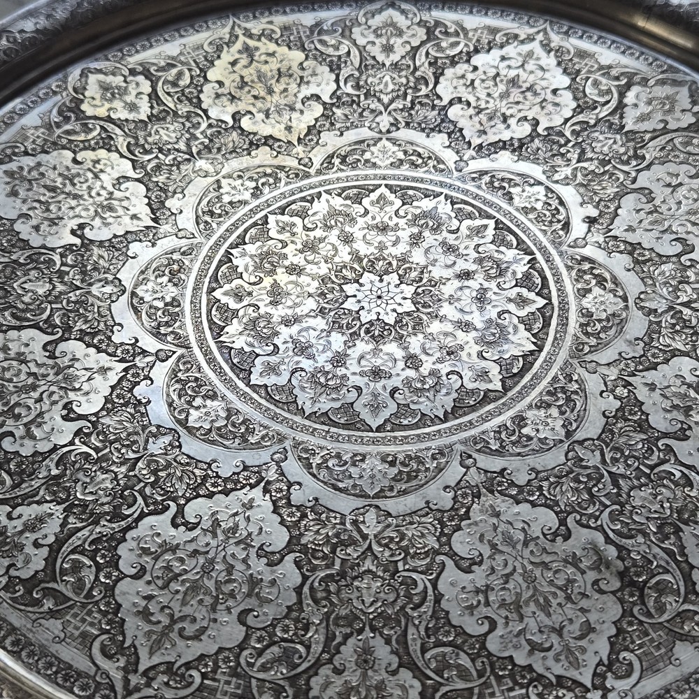 EXCEPTIONAL GENUINE ANTIQUE MIDDLE EASTERN SILVER ROUND TRAY