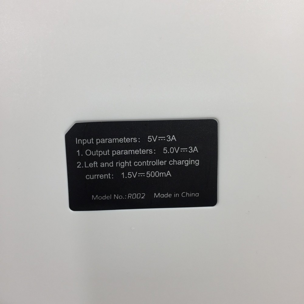 Oculus Charging Dock Model R002 White Plug In