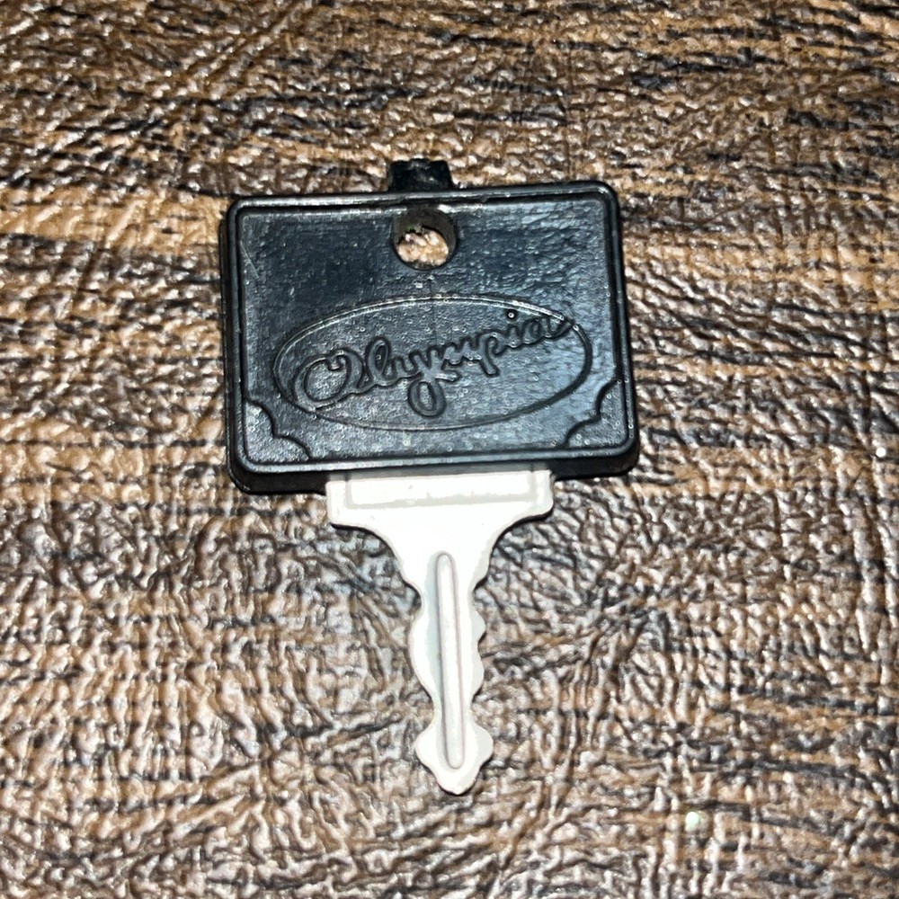 OLYMPIA KEY Silver Black Plastic Top