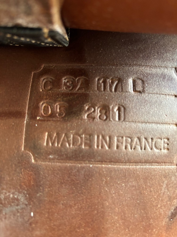 Lightly Used Antares Jumping Saddle 17"