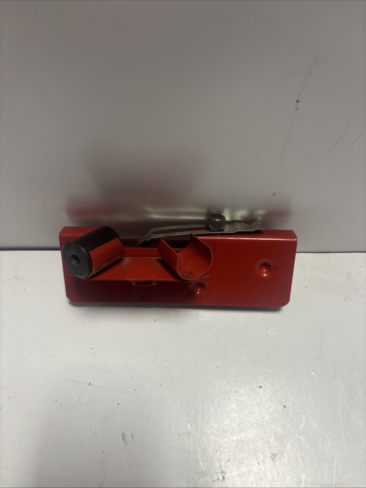 Vintage Chainsaw Blade Sharpening Guide File-N-Guide Chainsaw Blade Sharpener