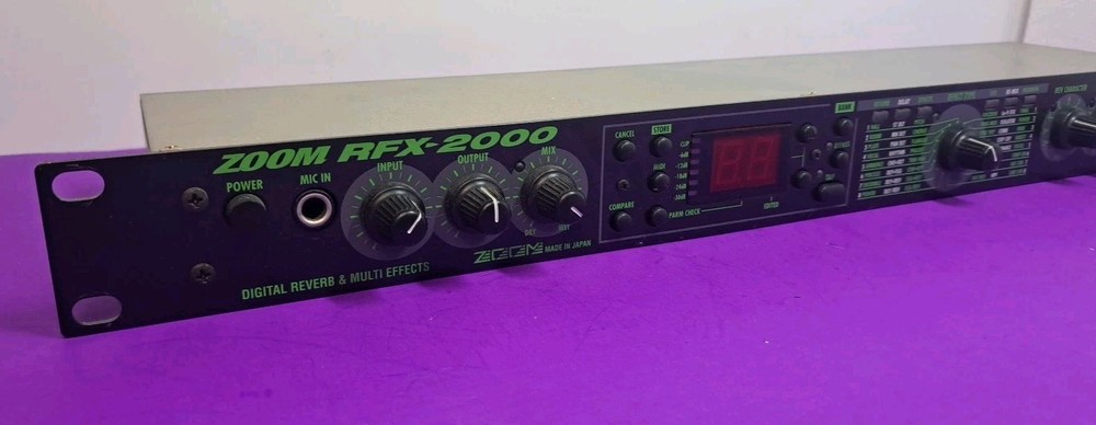 Zoom RFX-2000 Digital Reverb & Multi Effects
