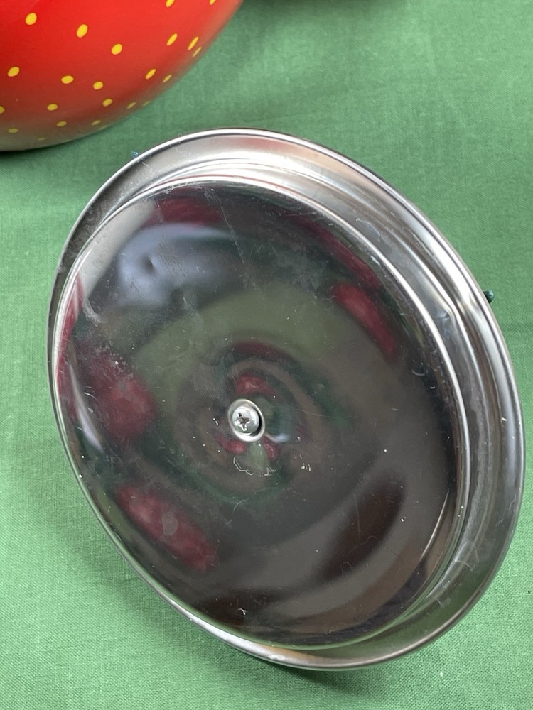 Vtg COPCO ENAMELWARE STRAWBERRY 2.5 Quart - Tea Kettle *Missing Whistle Cap*