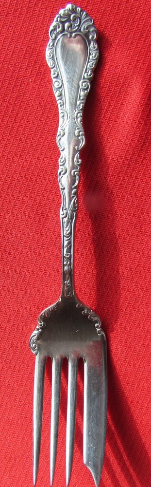 1900 Webster aka Warren Pattern Fish Serving Fork By S & G Rogers Silver Plate