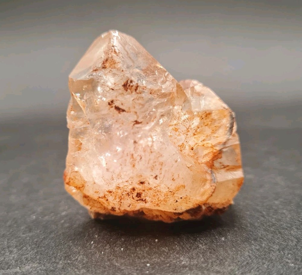 Pakistan Petroleum Quartz, 53g