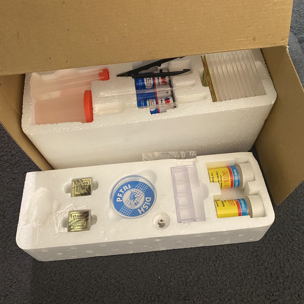 EDU SCIENCE - MAXSCOPE LAB - Max scope Set With 21cm Screen Open Box