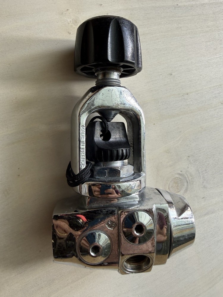 Sea quest Scuba regulator Seaquest