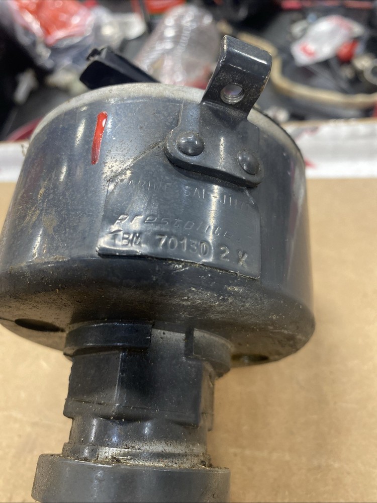 IBM-7013D 2x, Distributor Prestolite Distributor