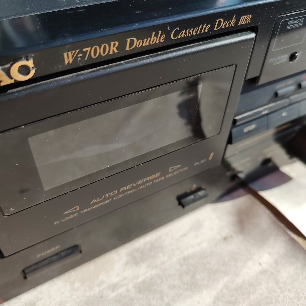 Teac W-700 R Stereo Cassette Deck UNTESTED