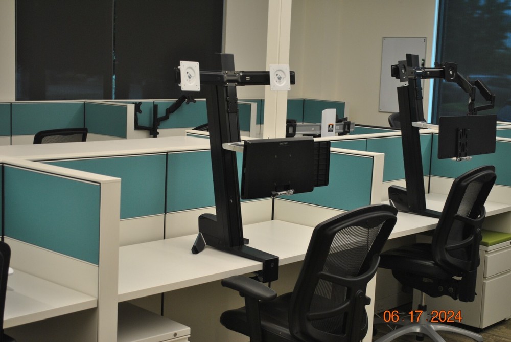 Call Stations HermanMiller Canvas benching call stations
