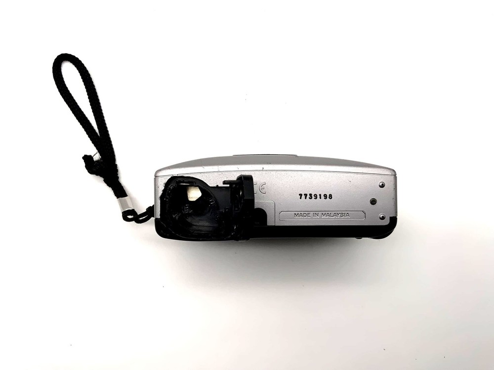 Analog Point & Shoot Compact Camera With Autofocus AF, APS Format