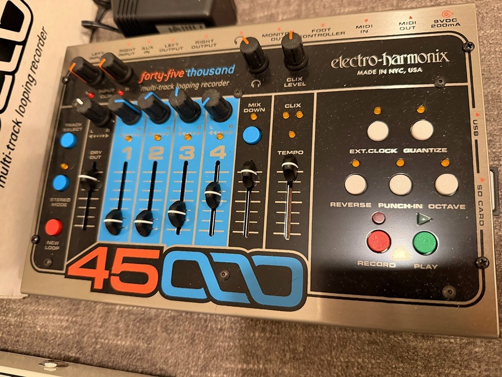 Electro-Harmonix 45000 Multi-Track Looping Recorder in box WITH foot controller!
