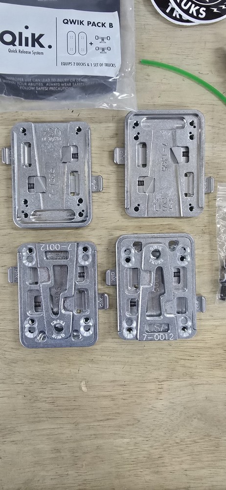 Qwik Pack B Hardware Kit For Skateboards - Quick Release System
