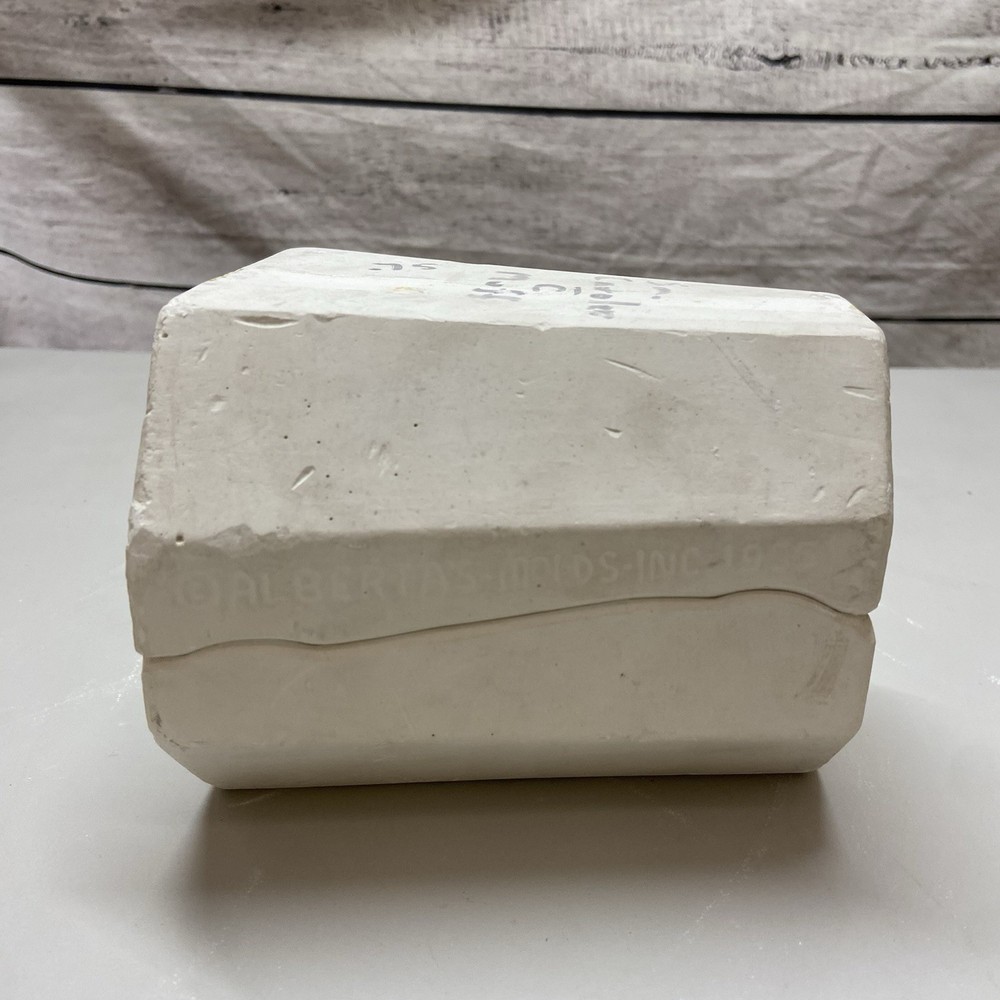 Ceramic Slip Casting Mold Small Caroler Alberta #269-D