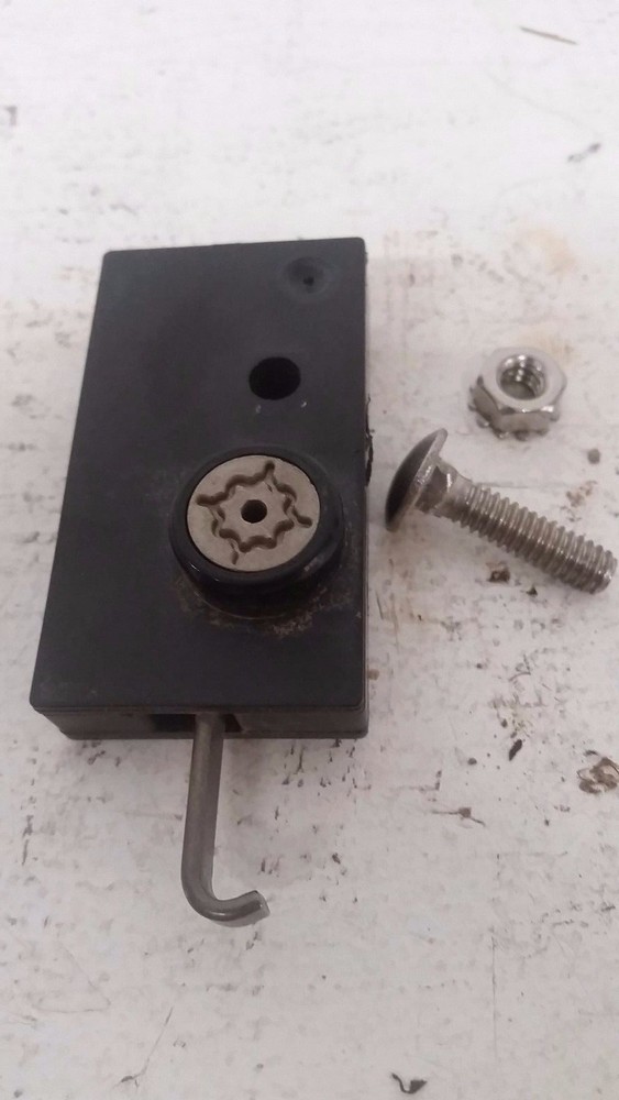LQ Star Pattern Pedestal Security Lock Kit