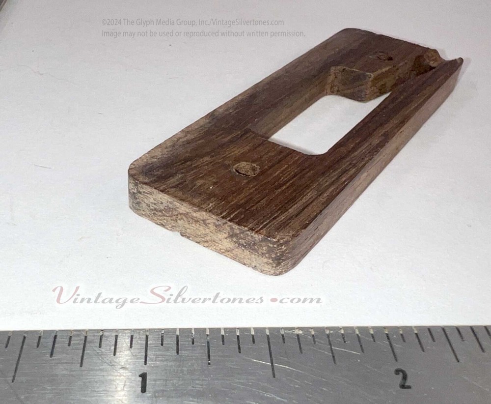 Silvertone 1420 Harmony Stratotone pickup riser