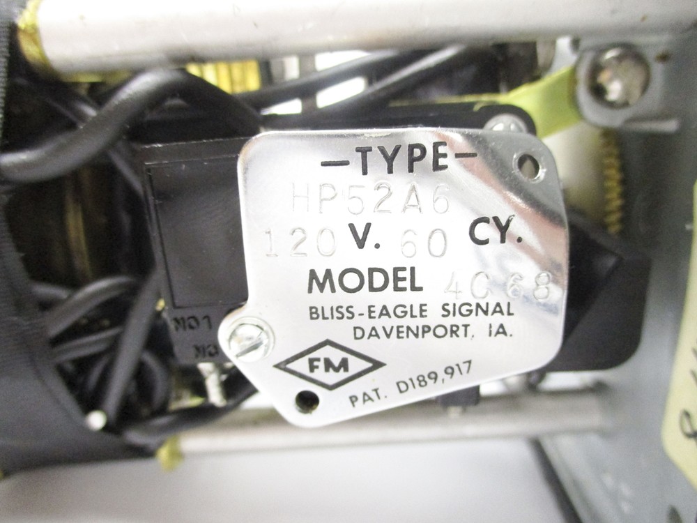 EAGLE SIGNAL CONTROLS HP52A6 UNMP