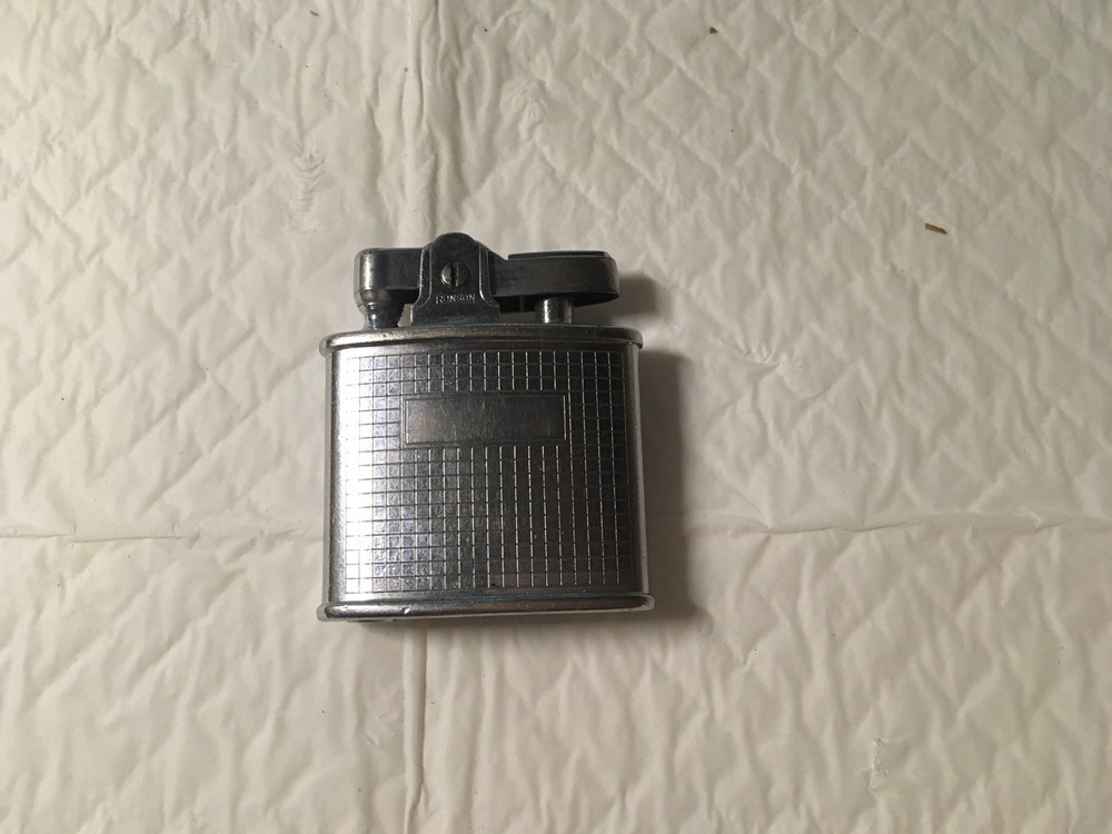 VINTAGE  RONSON Standard SILVER Tone LIGHTER