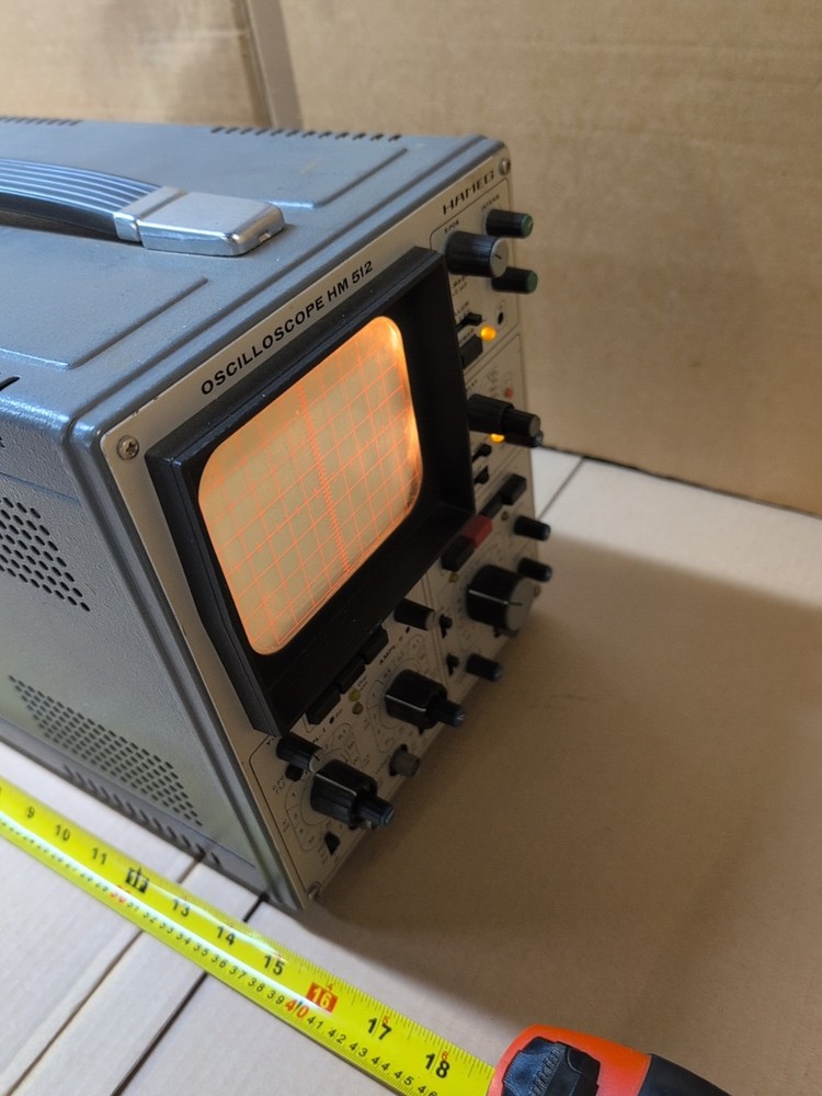 Vintage Oscilloscope, HAMEG, HM 512, Powers on - Not fully tested