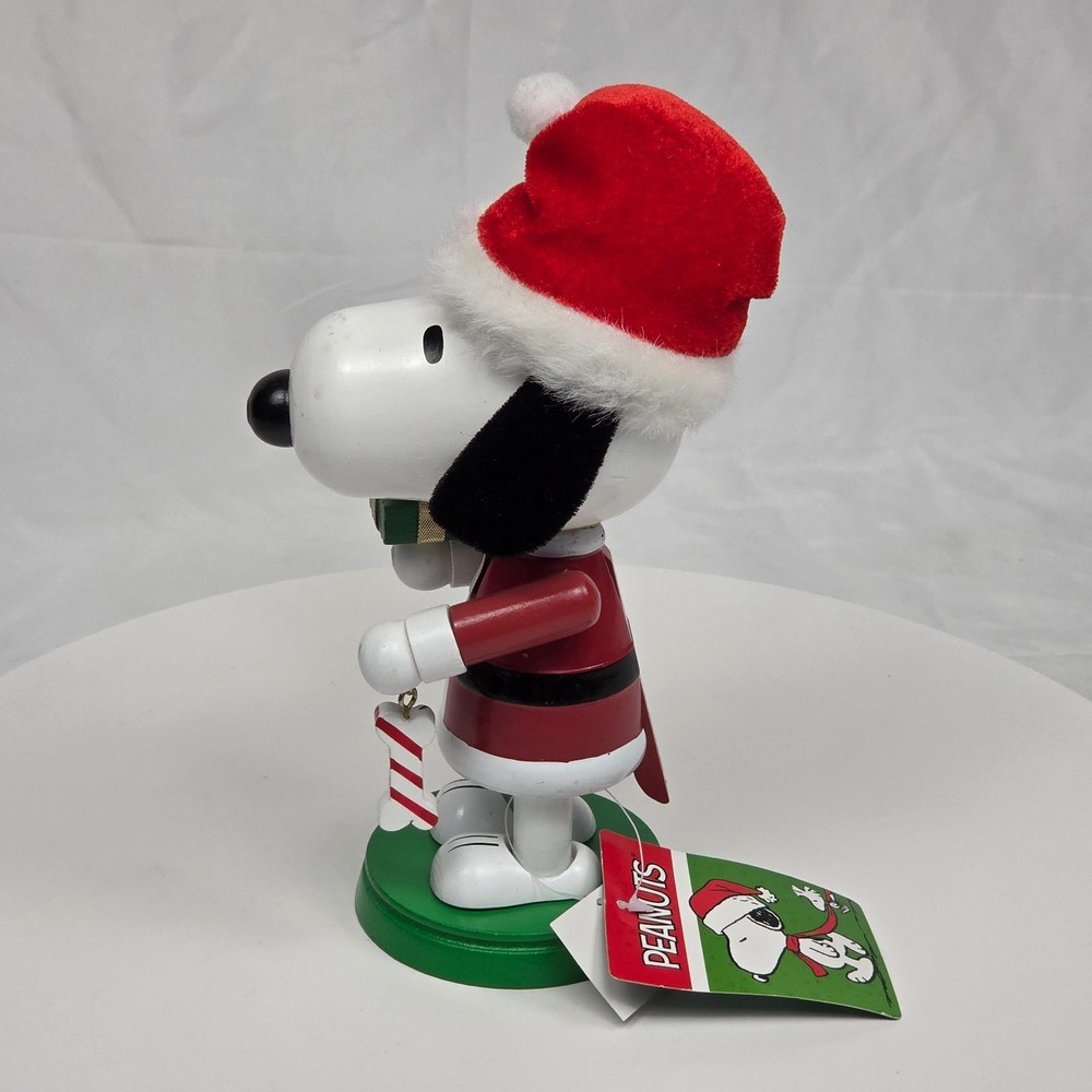 Dan Dee Peanuts Snoopy Christmas Nutcracker 8.5"