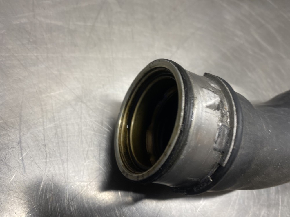 BMW 1 3 SERIES E82 E88 E90 E91 INTERCOOLER HOSE PIPE 7797483