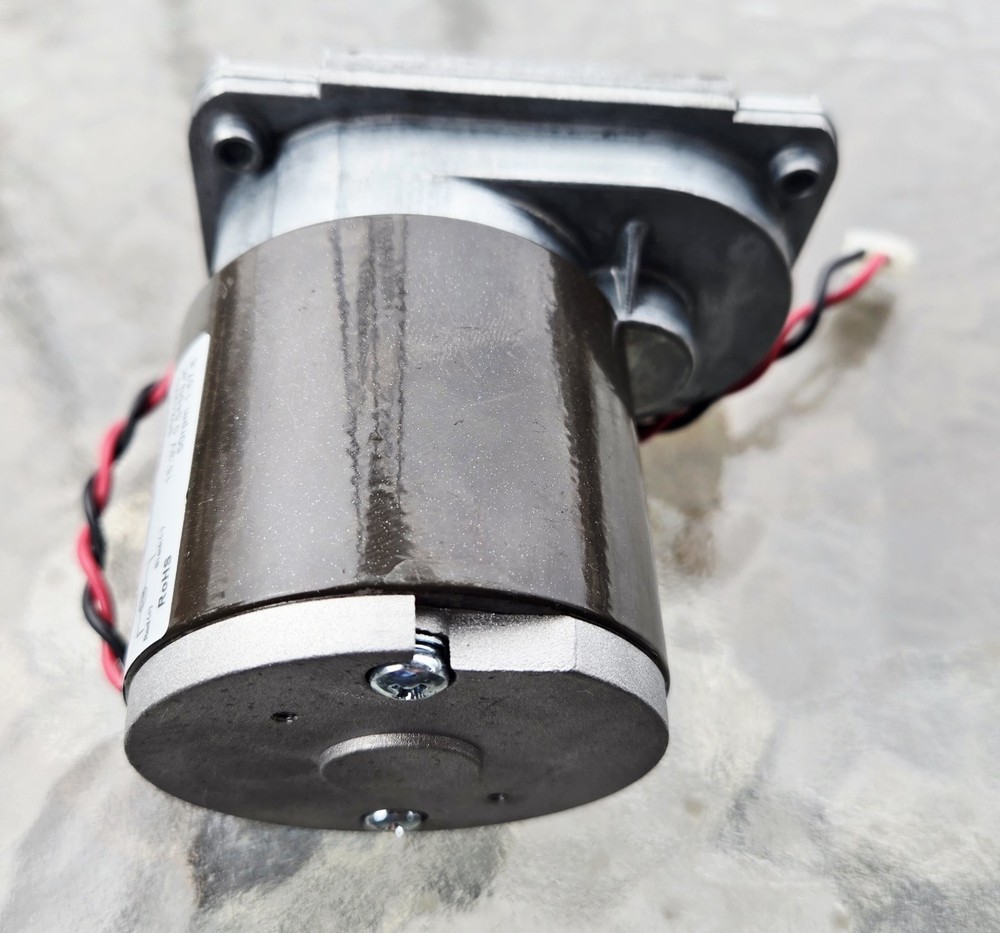 *TESTED* MAYTRONICS DOLPHIN DRIVE MOTOR 5521270 ( USED )