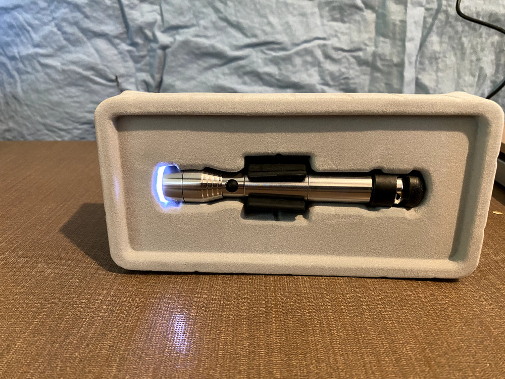 Nuvilite Tek 1730 Emergency Led Flashlight