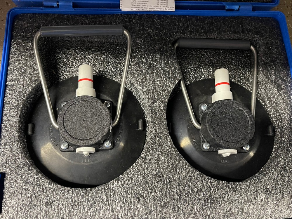 (2) Wood's Powr-Grip 6” Vacuum Cup ￼case