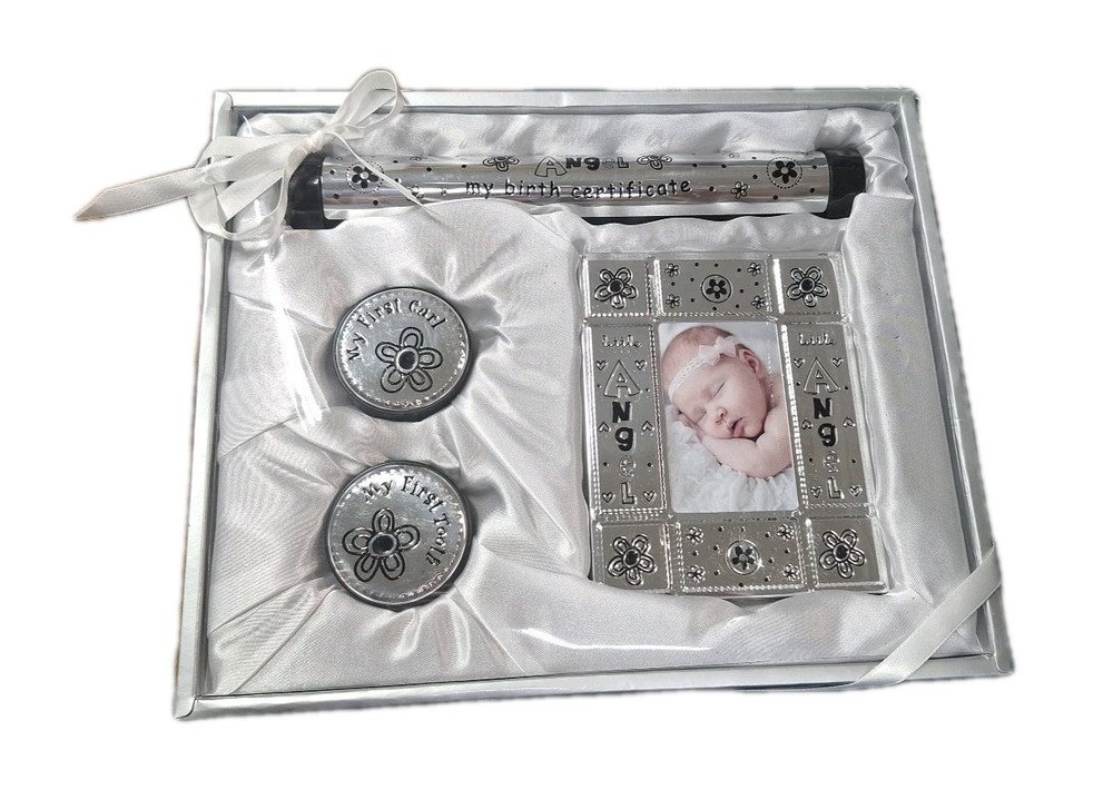 New 4 piece decor gift Set Newborn Baby Set
