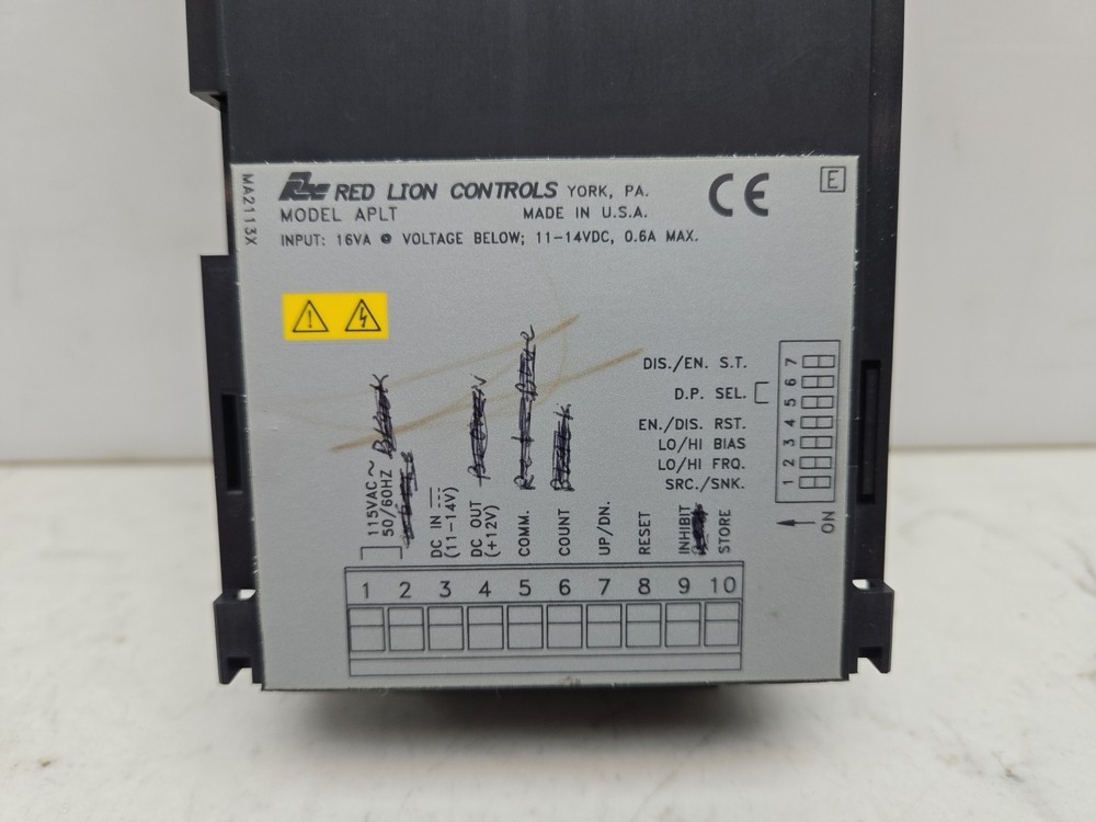Red Lion APLT0800 Totalizing Counter Digital 6 or 8 Digit Module Display Used