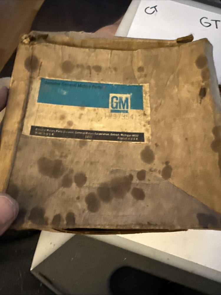 GM #3735412 Camshaft Timing Sprocket. Surface Rust