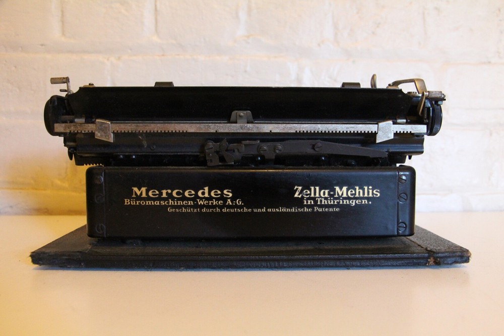 MERCEDES Prima - Antique Typewriter - Great Condition + Original Case