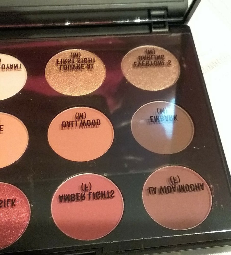 MAC Art Library: Flame - Boyant Eyeshadow Palette - NIB