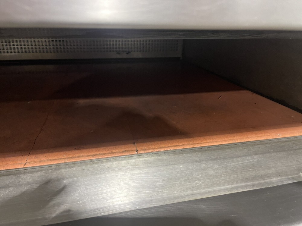 Hobart OV400W-3 Steam Deck Oven