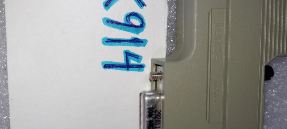 LENZE EWZ0046 / EWZ0046 -- 9POL SUB-D